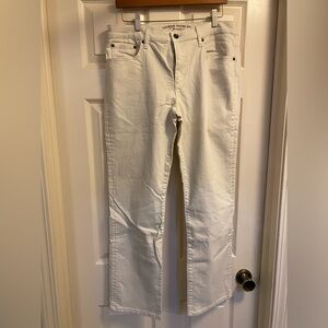 LRL Lauren Stretch Jeans Women's White size 12 boot cut.